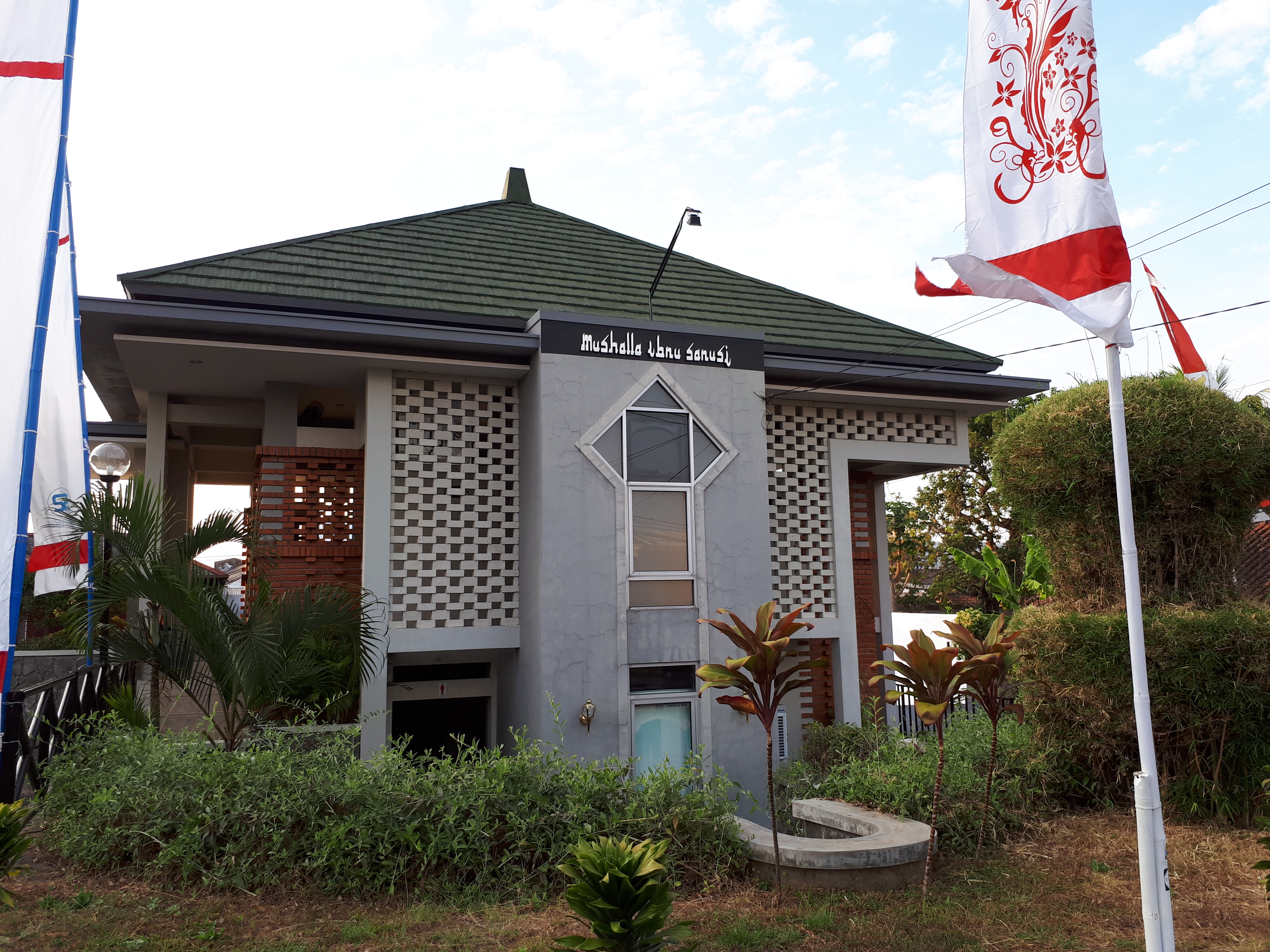 Ini hanya contoh photo Mushola yang cukup representatif / dokpri