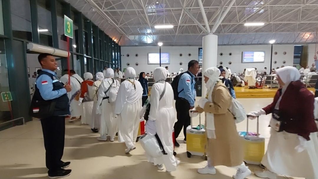 CATATAN PETUGAS HAJI DAERAH – Tiba di Mekah.